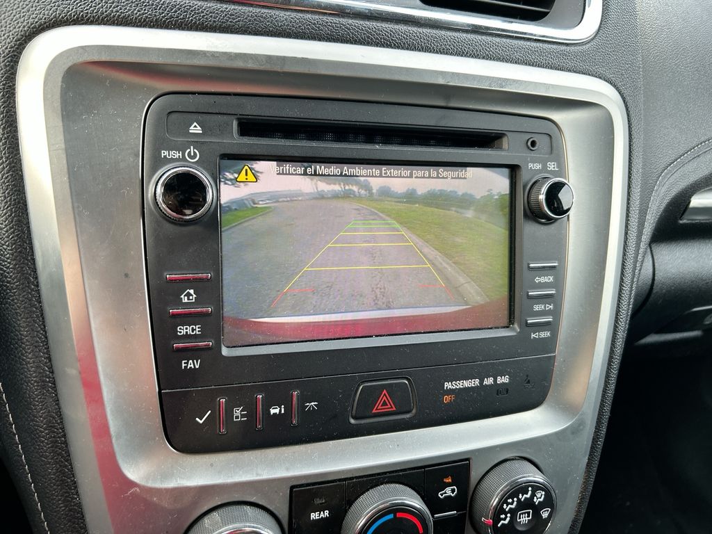 Thumbnail: 2013 GMC Acadia - 21