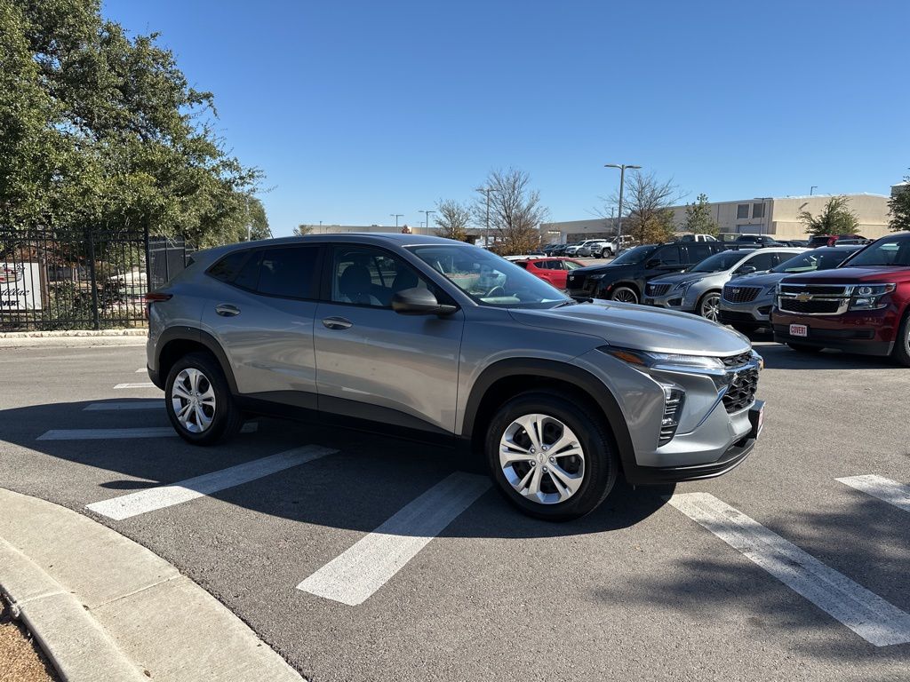 Used Car 2024 Chevrolet Trax  Ls For Sale Under $25,000 In Austin, Texas