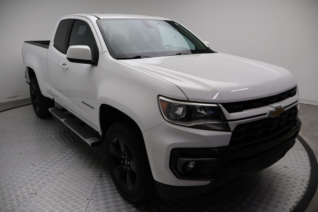 Thumbnail: 2022 Chevrolet Colorado - 6