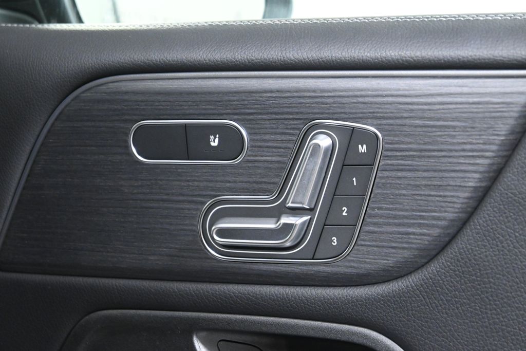 Thumbnail: 2026 Mercedes-Benz GLB - 23