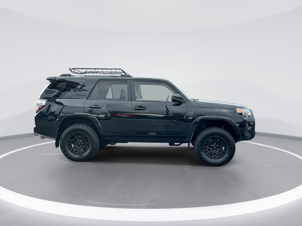 2018 Toyota 4Runner TRD Pro - 8