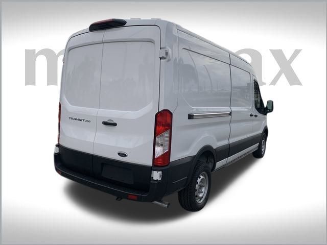 2024 Ford Transit photo 8