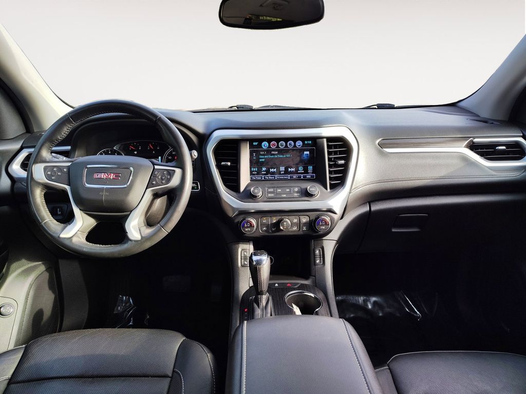 2017 GMC Acadia SLT-2 23