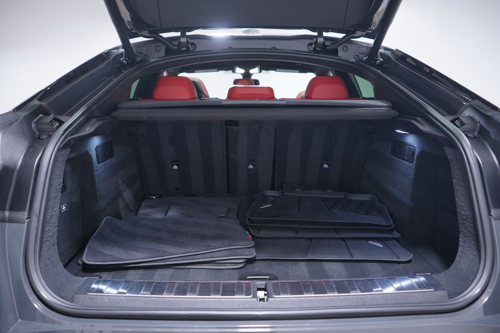 Thumbnail: 2023 BMW X6 - 23