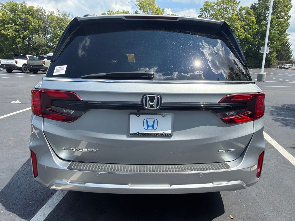 Thumbnail: 2025 Honda Odyssey - 4