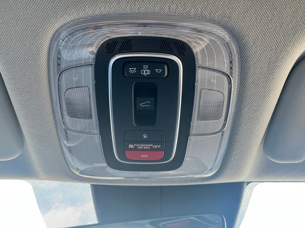 2023 Hyundai Elantra Limited Edition 19