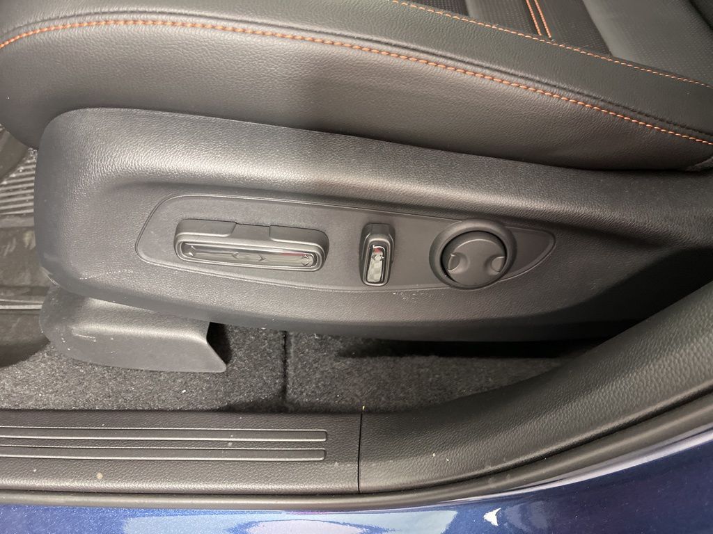 2025 Honda CR-V Sport-L 26