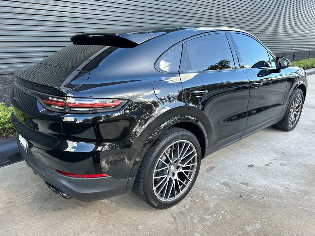 Thumbnail: 2023 Porsche  - 9