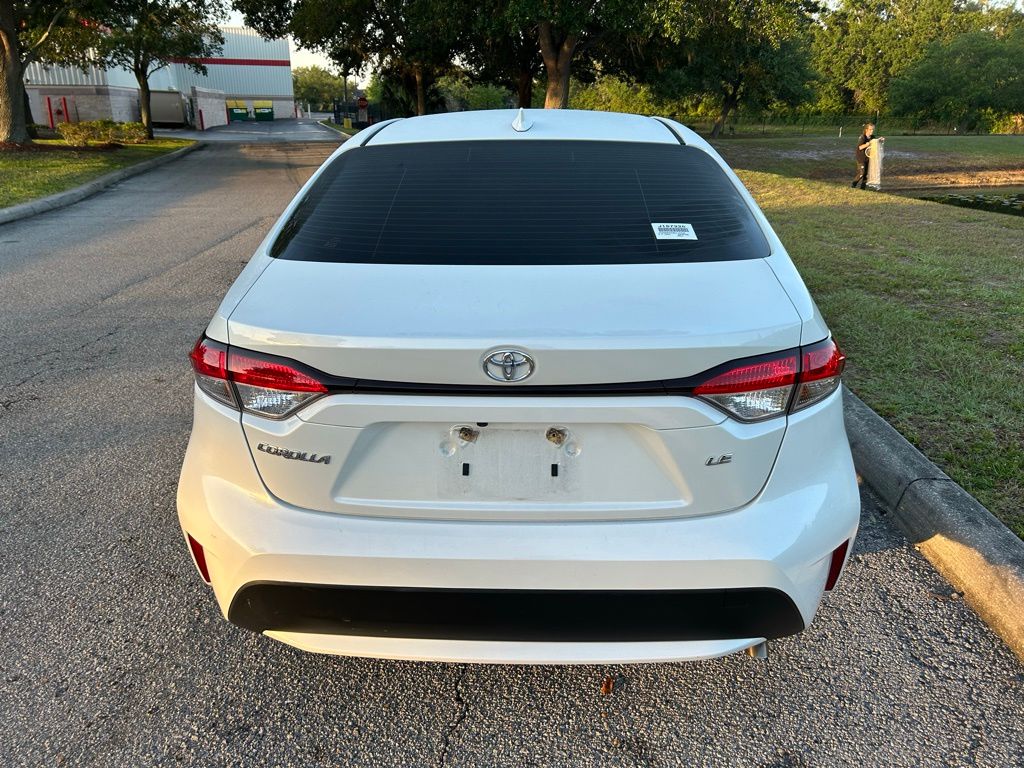 Thumbnail: 2021 Toyota Corolla - 4