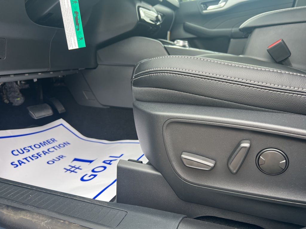 2025 Ford Escape Plug-In Hybrid