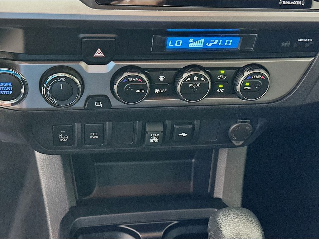 Thumbnail: 2023 Toyota Tacoma - 15