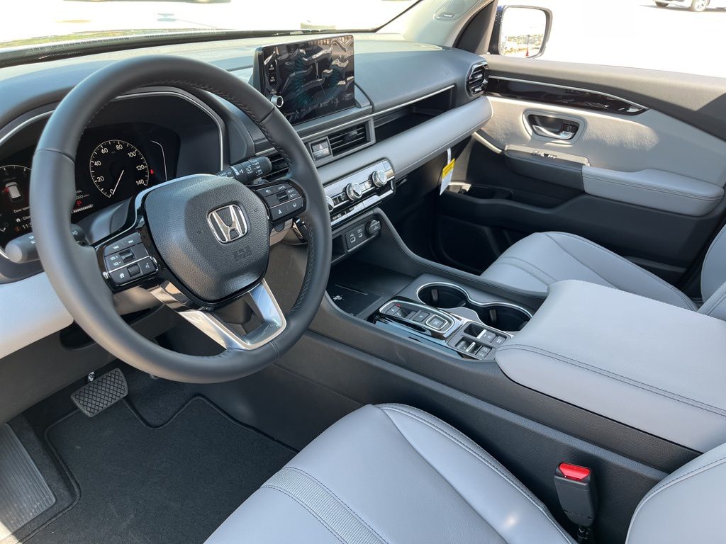 Thumbnail: 2025 Honda Pilot - 11