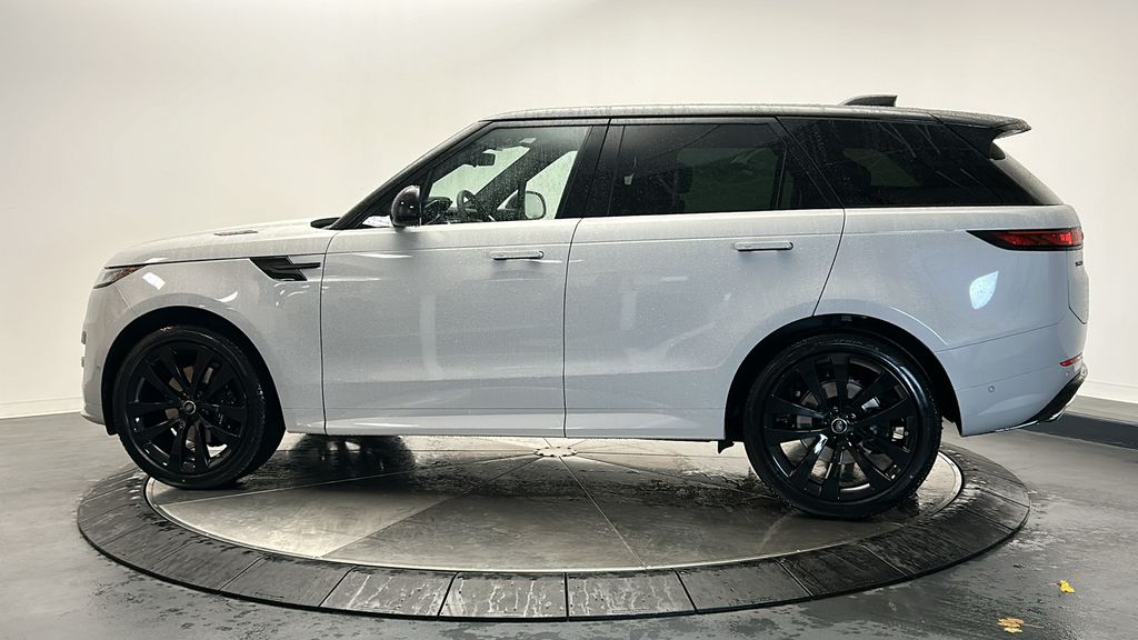 2025 Land Rover Range Rover Sport Dynamic 2