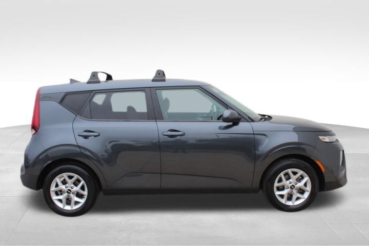 Used Car 2022 Kia Soul  Lx For Sale Under $20,000 In Georgetown, Texas