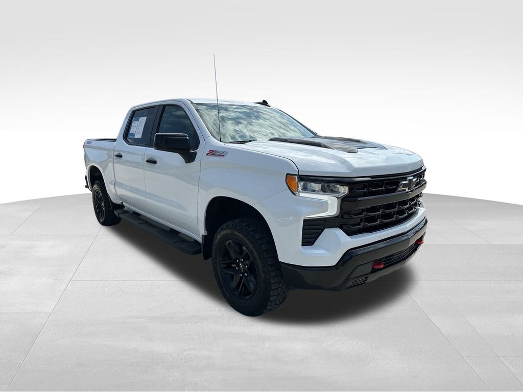 2023 Summit White Chevrolet Silverado 1500 LT Trail Boss 4X4 Truck
