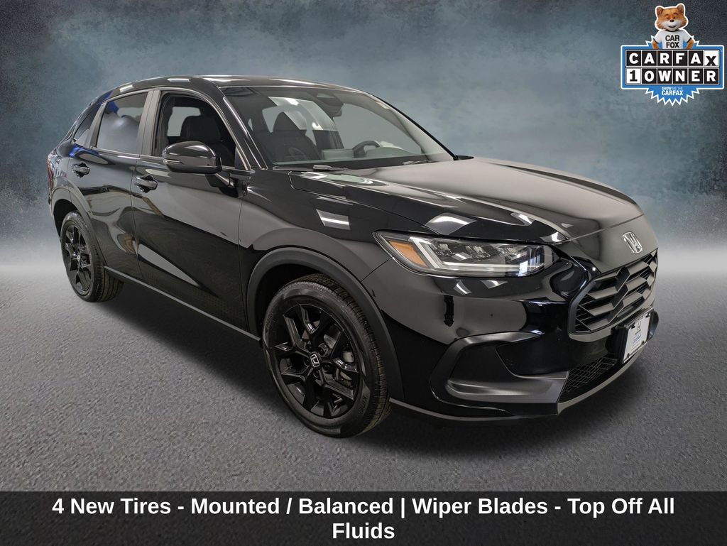 View vehicle photo 3