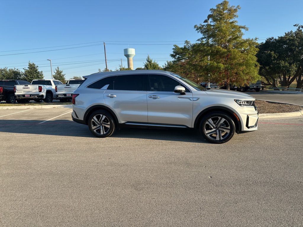 Used Car 2022 Kia Sorento Hybrid  Ex For Sale Under $30,000 In Austin, Texas