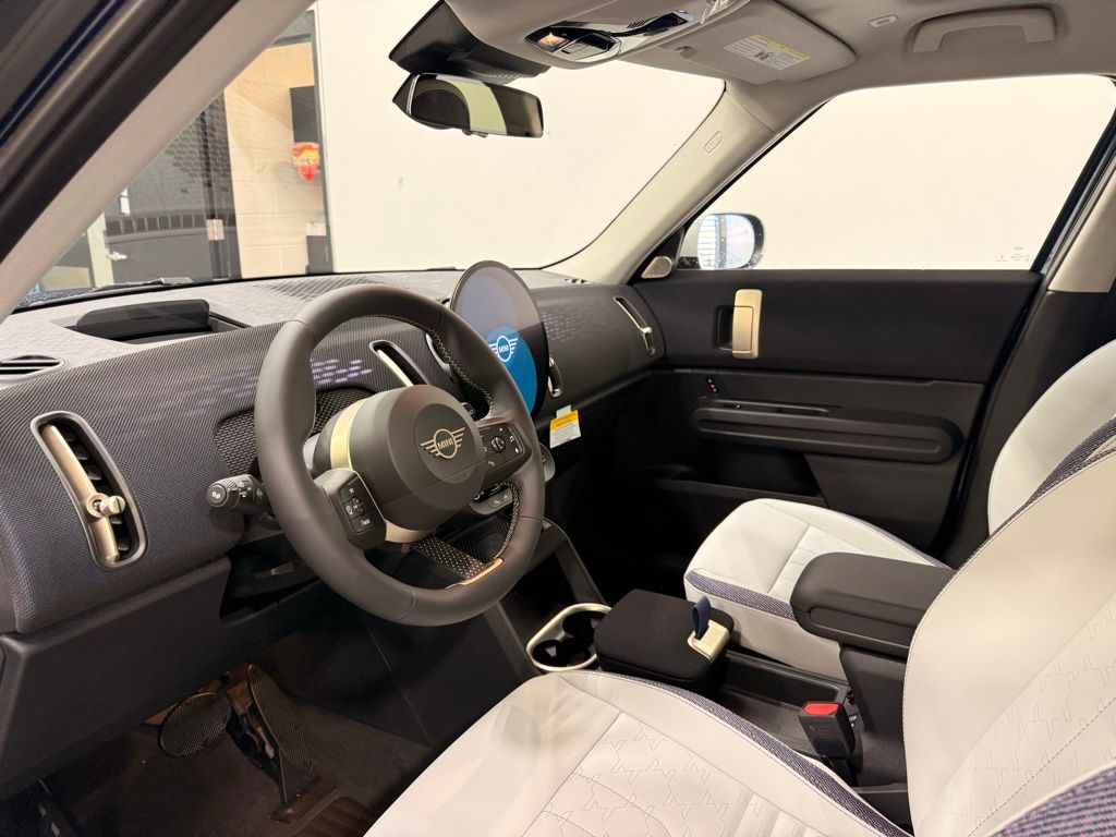 Thumbnail: 2025 MINI Cooper Countryman - 11