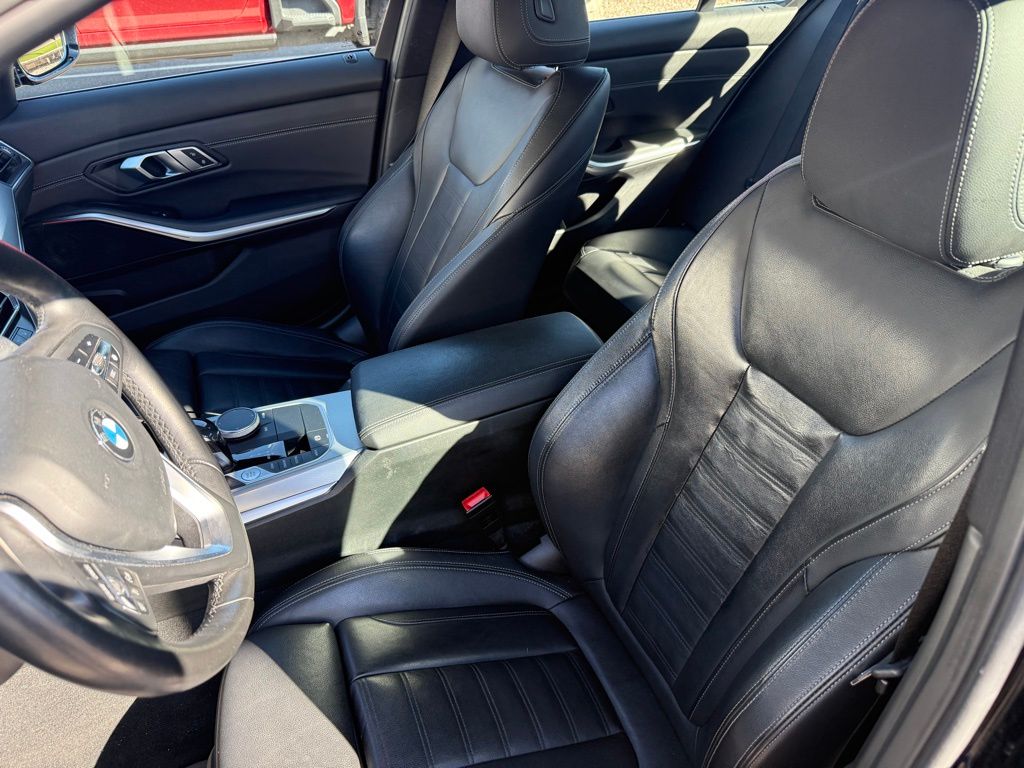 Thumbnail: 2021 BMW 3 Series - 6