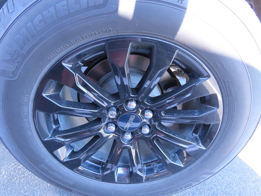 2021 GMC Canyon Elevation 16