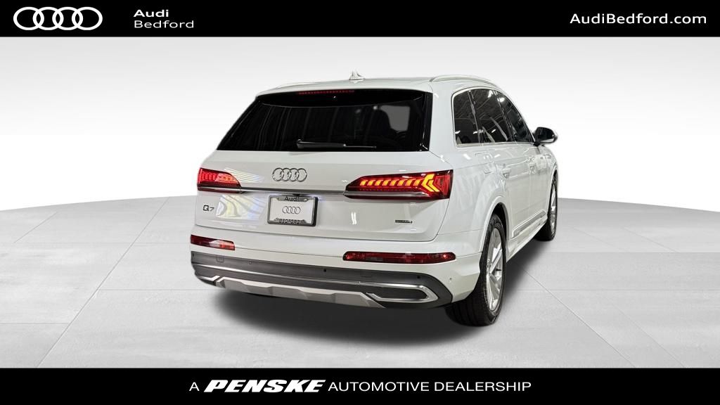 Thumbnail: 2021 Audi Q7 - 6