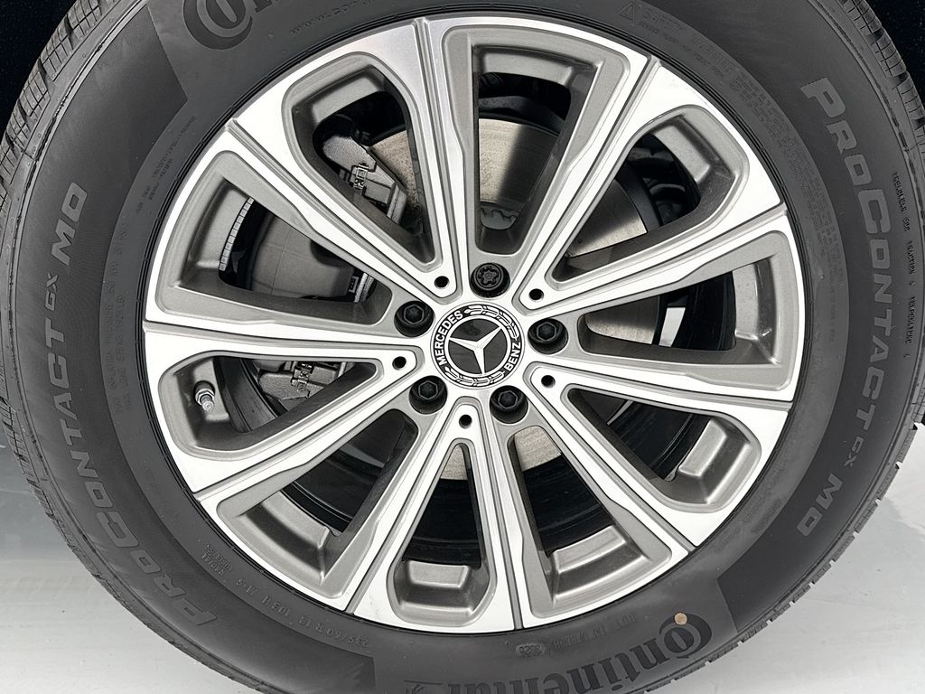 Thumbnail: 2026 Mercedes-Benz GLC - 30