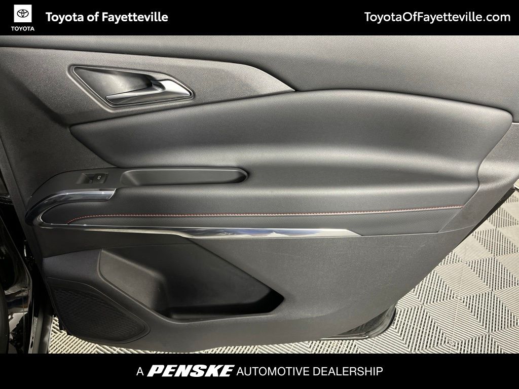 Thumbnail: 2026 Chevrolet Traverse - 15