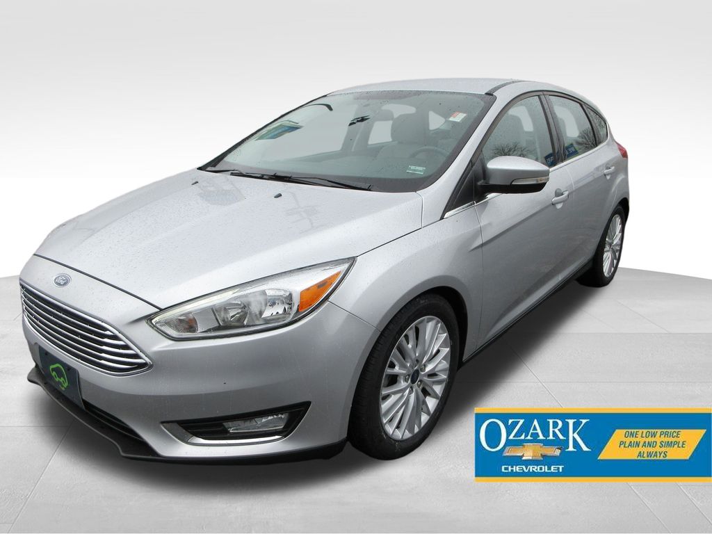 2016 Ford Focus Titanium Hatchback