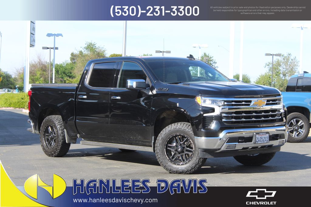 2023 Chevrolet Silverado 1500 LTZ Crew Cab 4WD