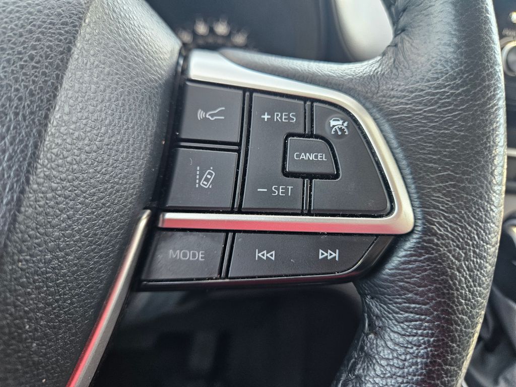 Thumbnail: 2024 Toyota Sienna - 20
