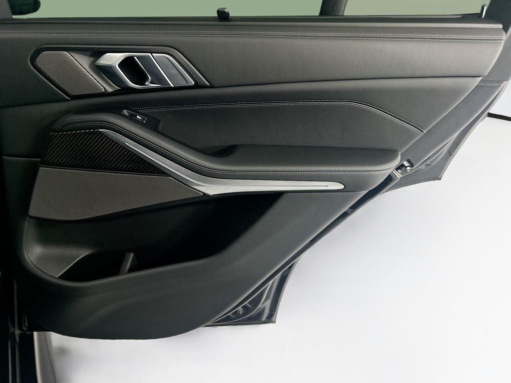 Thumbnail: 2026 BMW X5 - 26