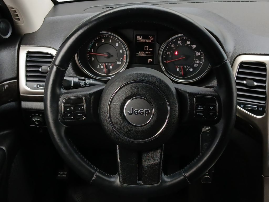 Used Car 2013 Jeep Grand Cherokee  Laredo For Sale Under $12,000 In Austin, Texas