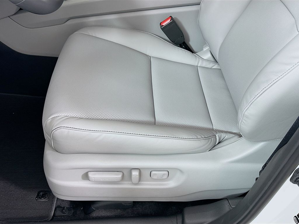 Thumbnail: 2026 Honda Ridgeline - 20