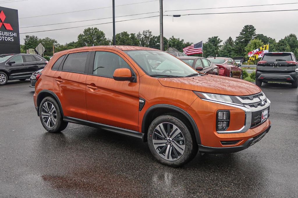 2025 Mitsubishi Outlander Sport 2.0 ES AWC