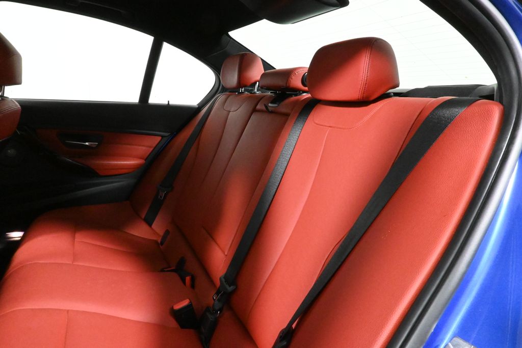 Thumbnail: 2014 BMW 3 Series - 5
