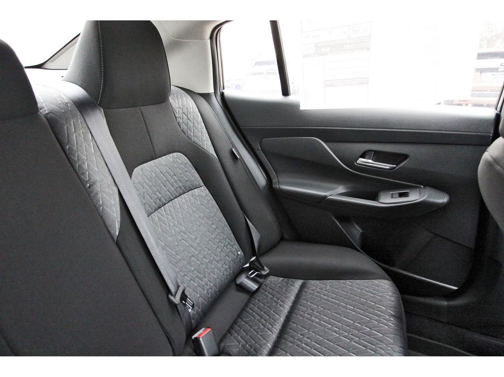2026 Nissan Sentra SV - 9