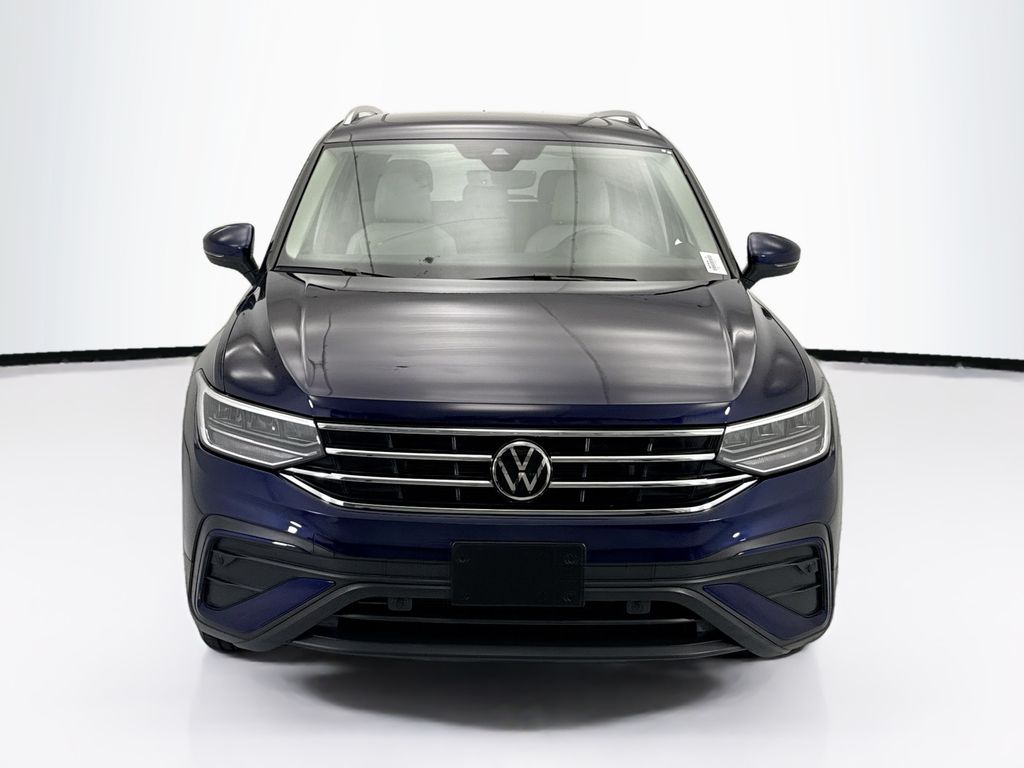 Thumbnail: 2023 Volkswagen Tiguan - 2