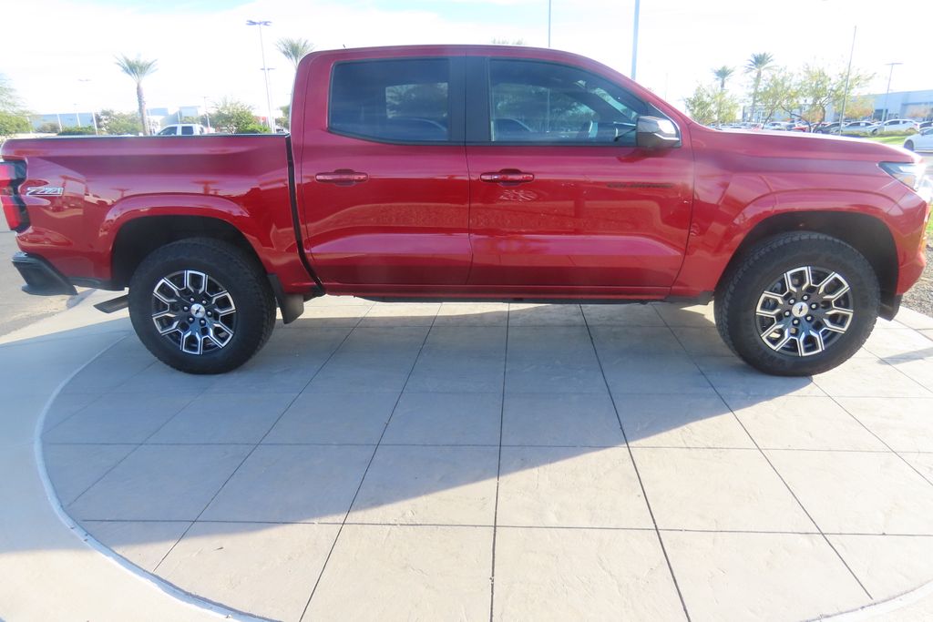 Thumbnail: 2025 Chevrolet Colorado - 4