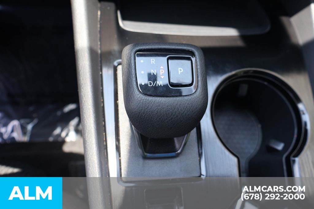Used 2025 Gray Nissan SV image 32