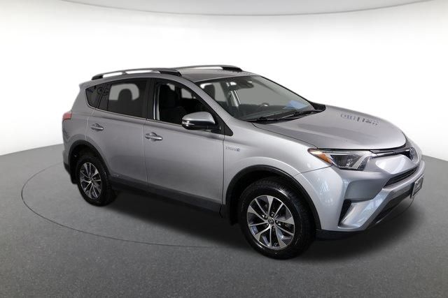 2018 Toyota RAV4 Hybrid LE photo