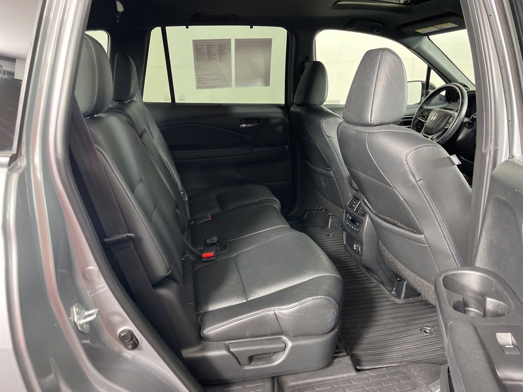 Thumbnail: 2021 Honda Passport - 9