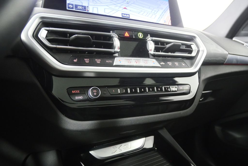 Thumbnail: 2024 BMW X3 - 23