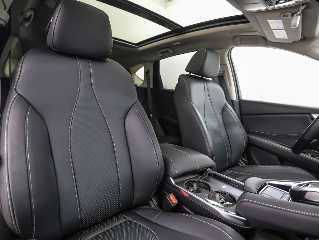 Thumbnail: 2025 Acura RDX - 31