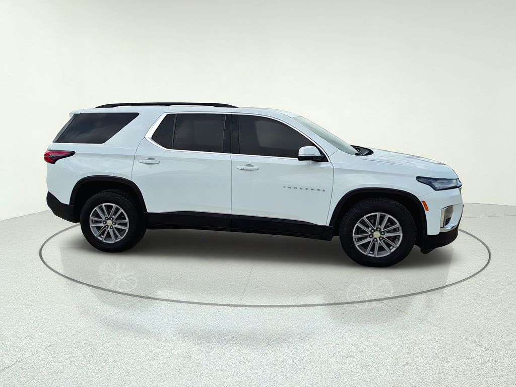 2023 Chevrolet Traverse LT - 7
