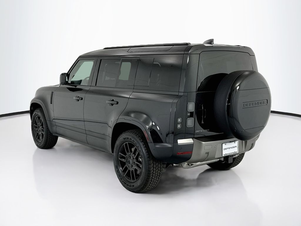 Thumbnail: 2026 Land Rover Defender - 7