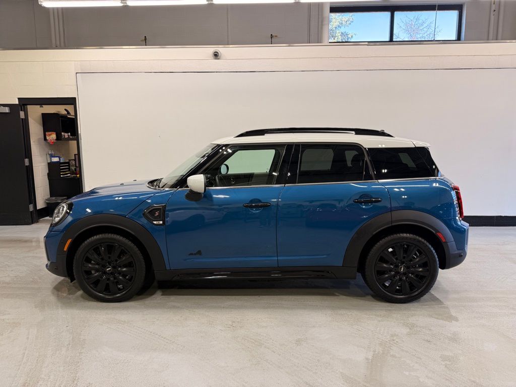 Thumbnail: 2024 MINI Cooper Countryman - 2