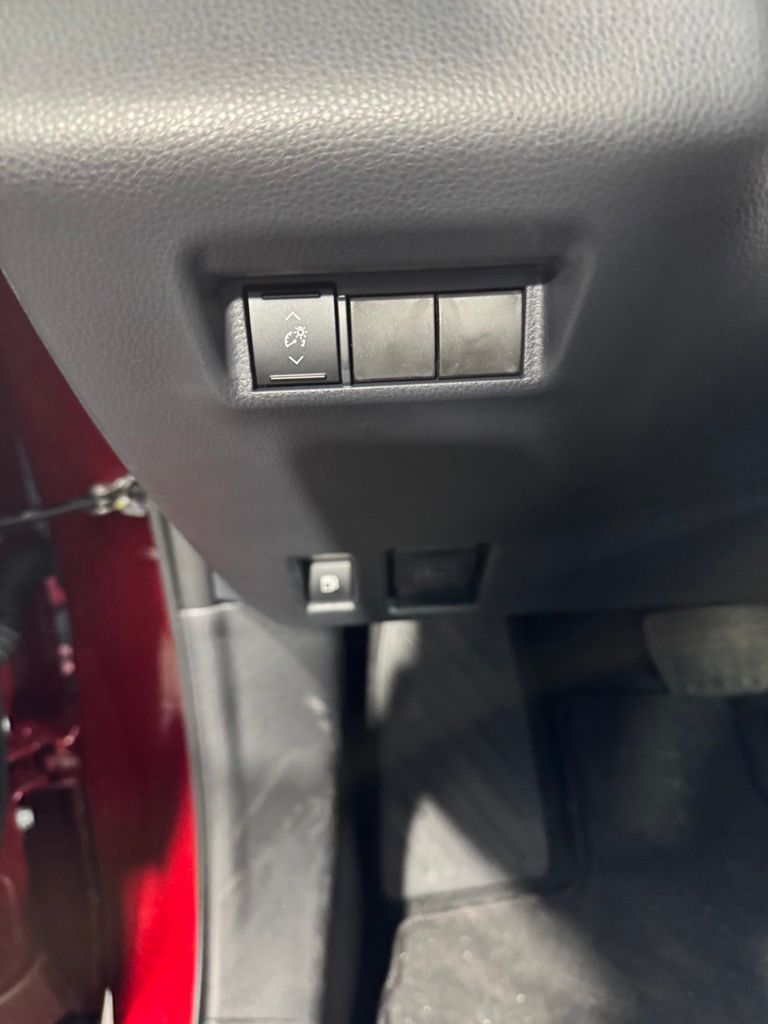 Thumbnail: 2026 Toyota RAV4 - 32
