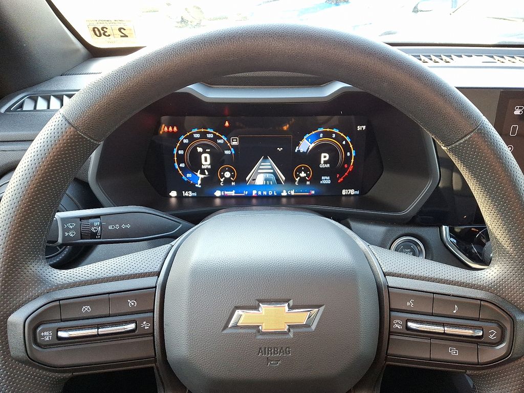 Thumbnail: 2024 Chevrolet Colorado - 19