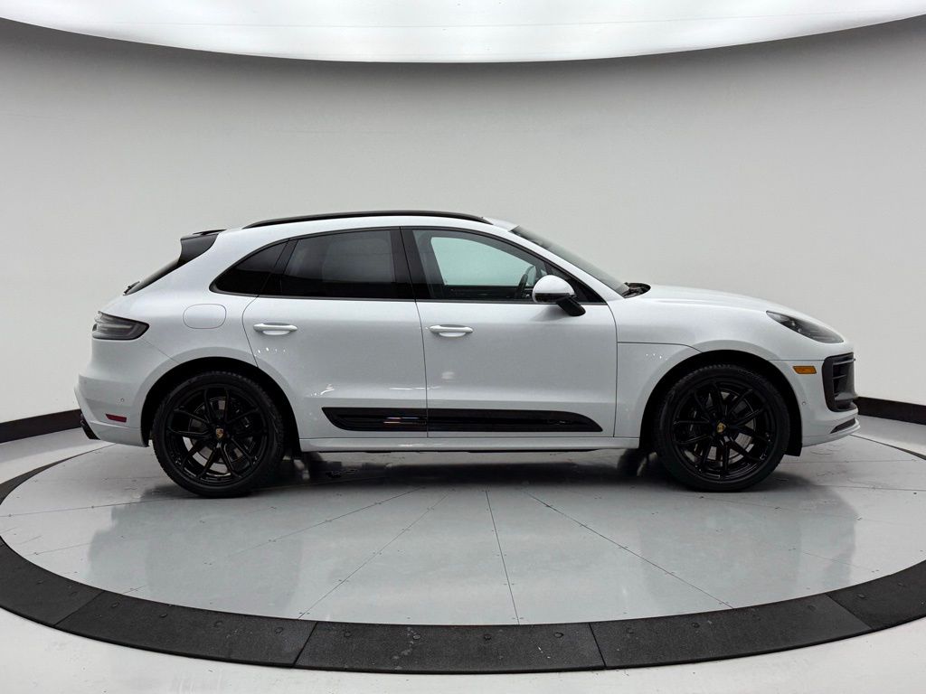 2024 Porsche Macan GTS 6