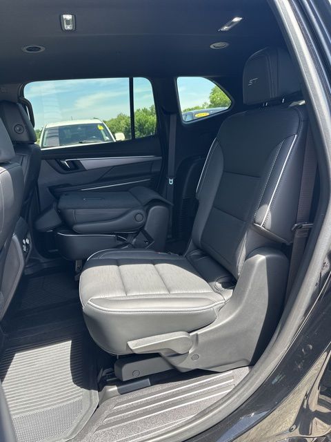 Used 2025 Buick Enclave SUV